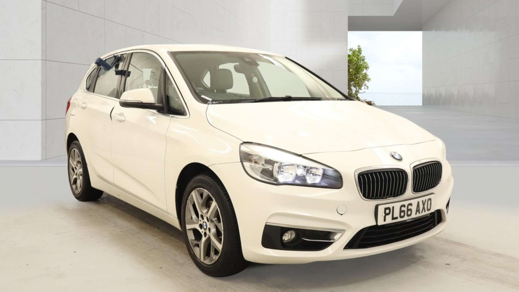 BMW 2 Series Luxury White