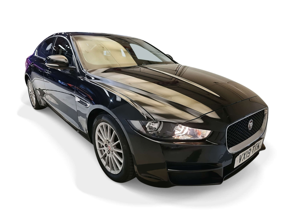 Jaguar XE Se D VX19TTK