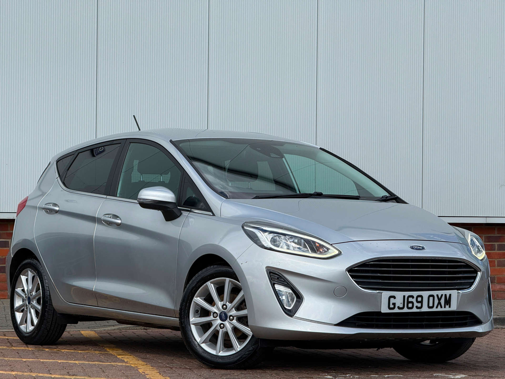 Ford Fiesta Titanium T GJ69OXM Silver #6