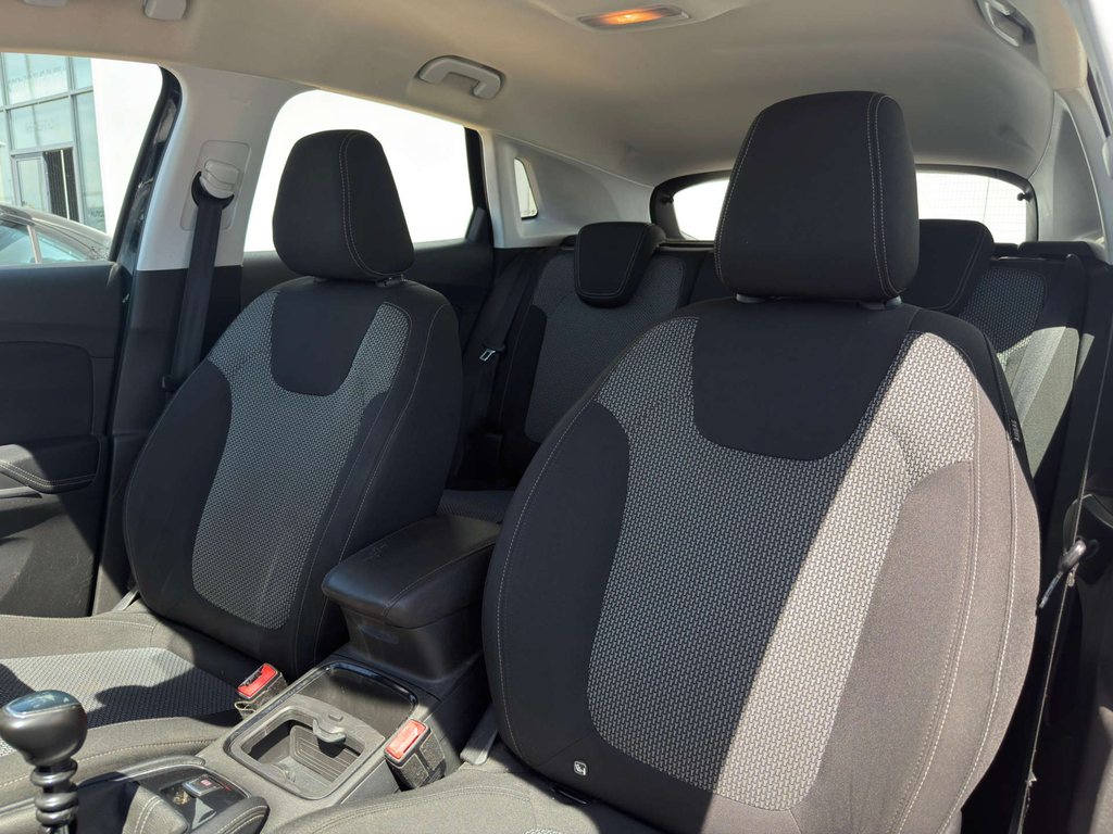 Vauxhall Grandland X Se Ss Red #44