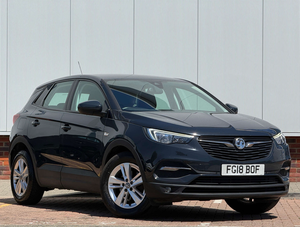 Vauxhall Grandland X Se Ss Red #10
