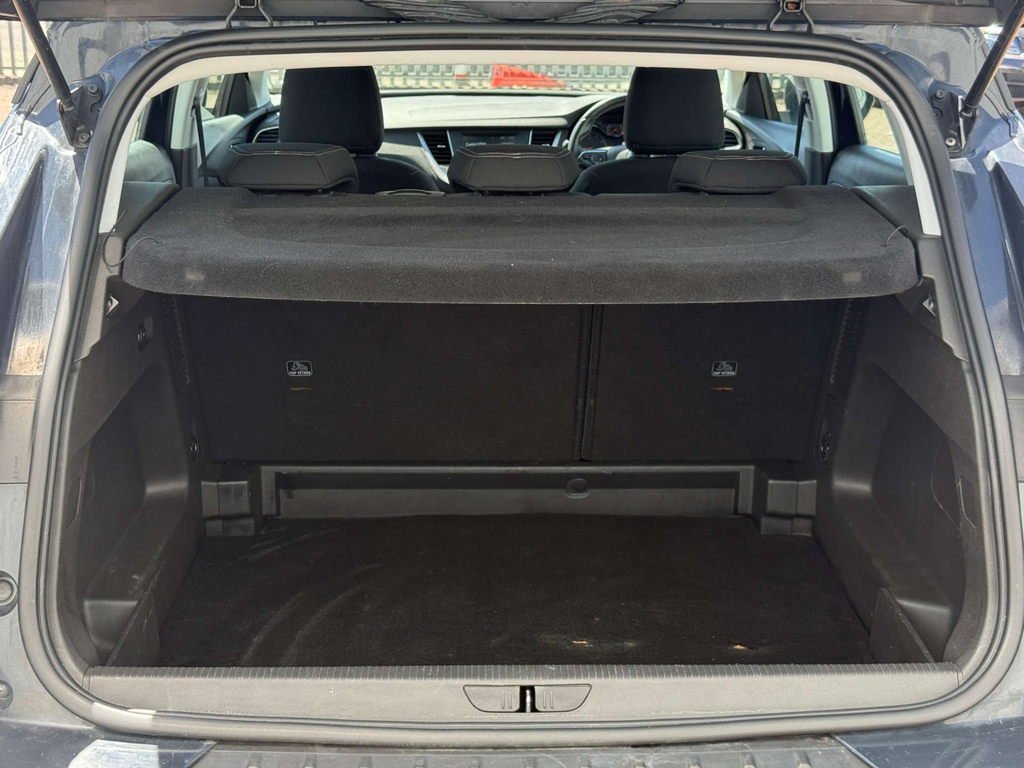 Vauxhall Grandland X Se Ss Red #33