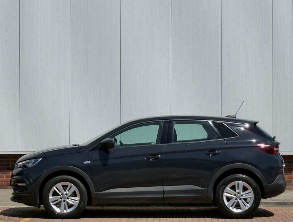 Vauxhall Grandland X Se Ss Red #7