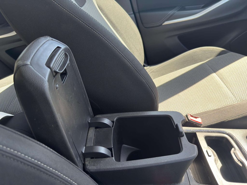 Vauxhall Grandland X Se Ss Red #66