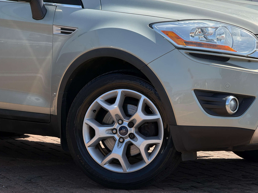 Ford Kuga Suv 2.0 Tdci Titanium Awd Euro 5 201060 White #15