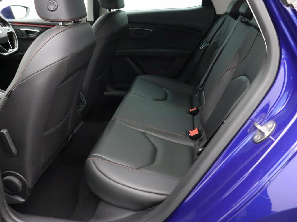 Seat Leon  Red #10