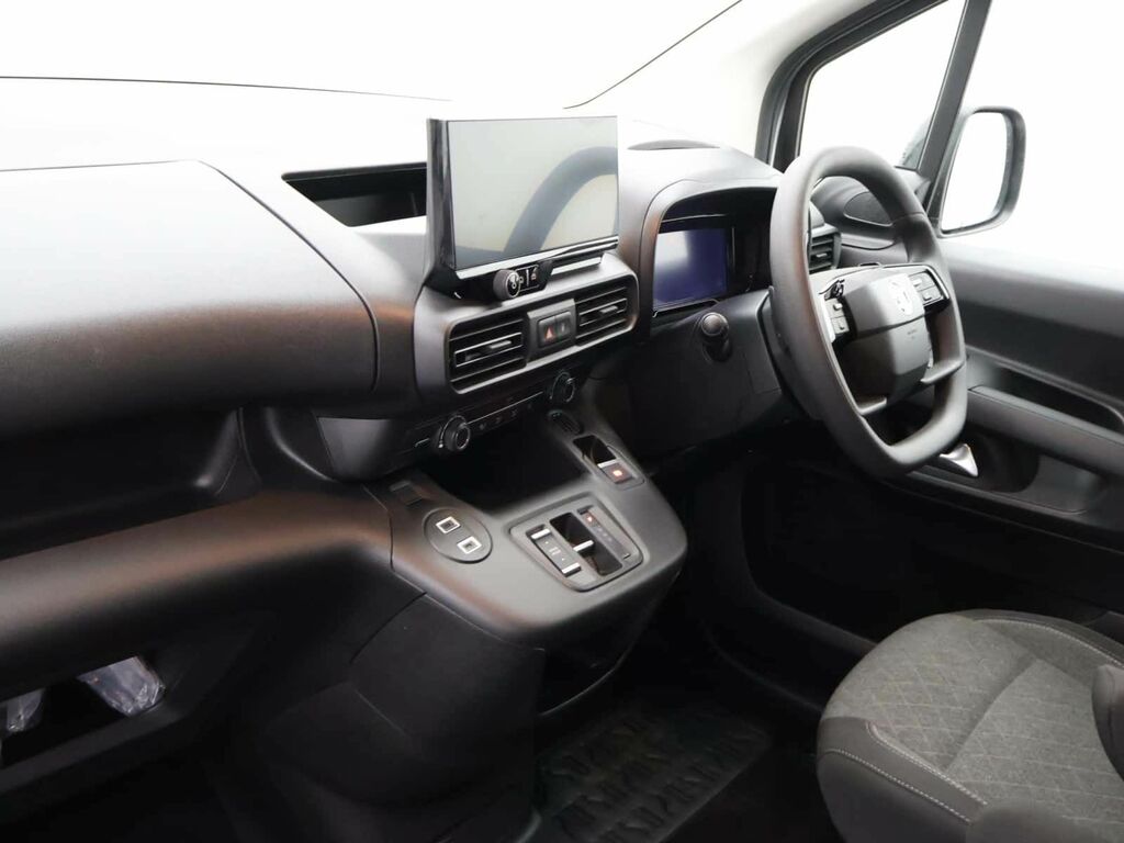 Vauxhall Combo-e Life 100Kw Ultimate 50Kwh Grey #9