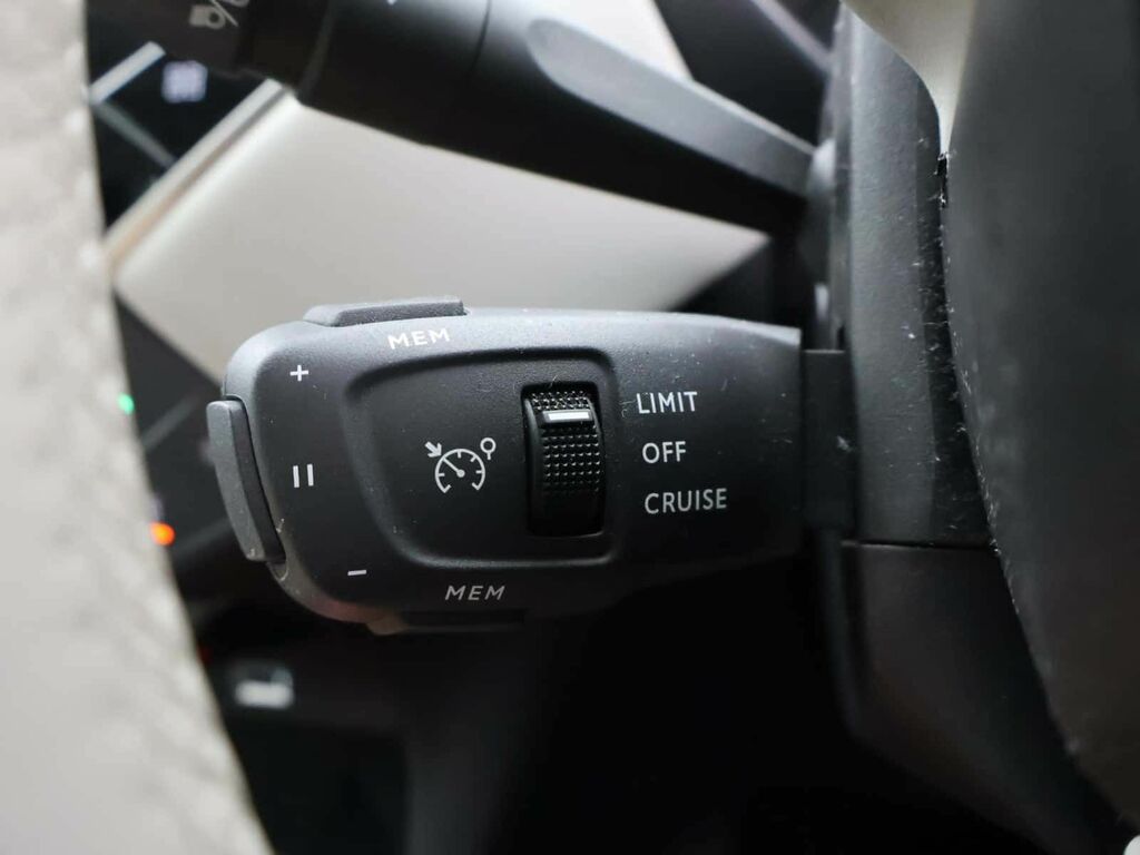 DS DS 3 Crossback Performance Line Grey #27