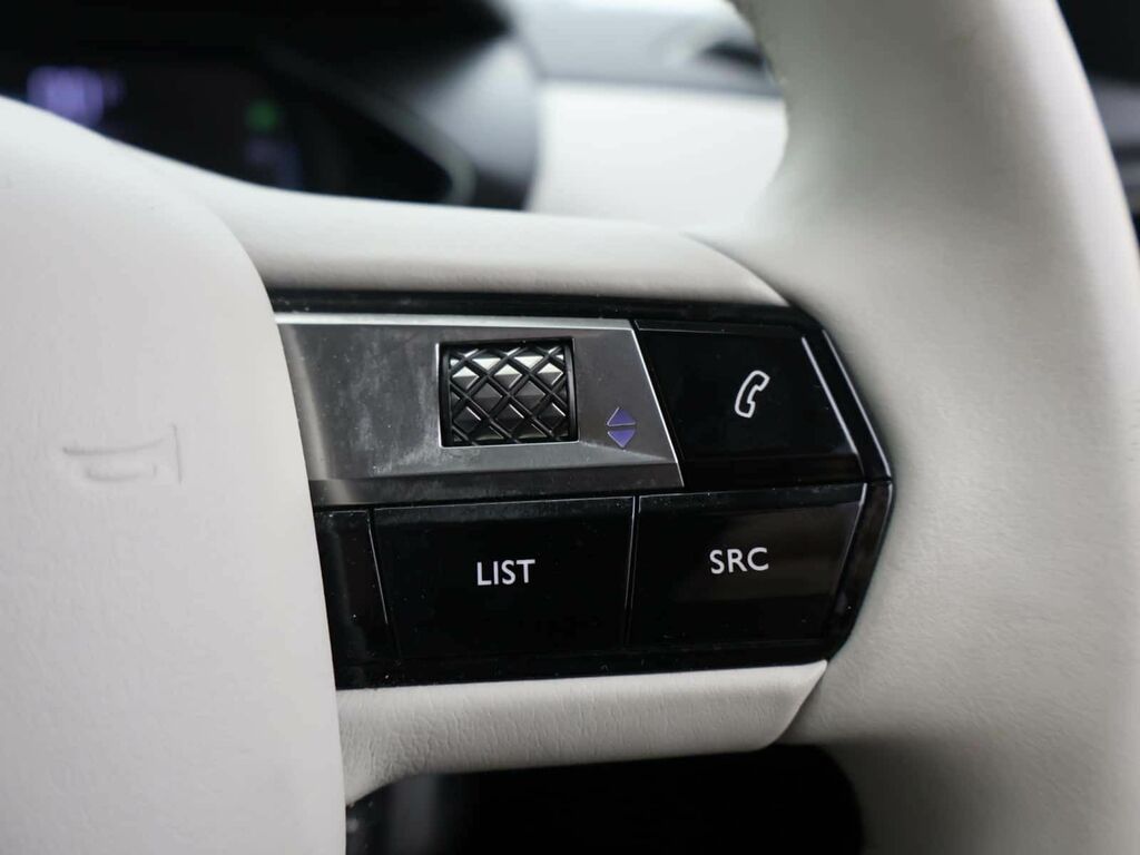 DS DS 3 Crossback Performance Line Grey #28