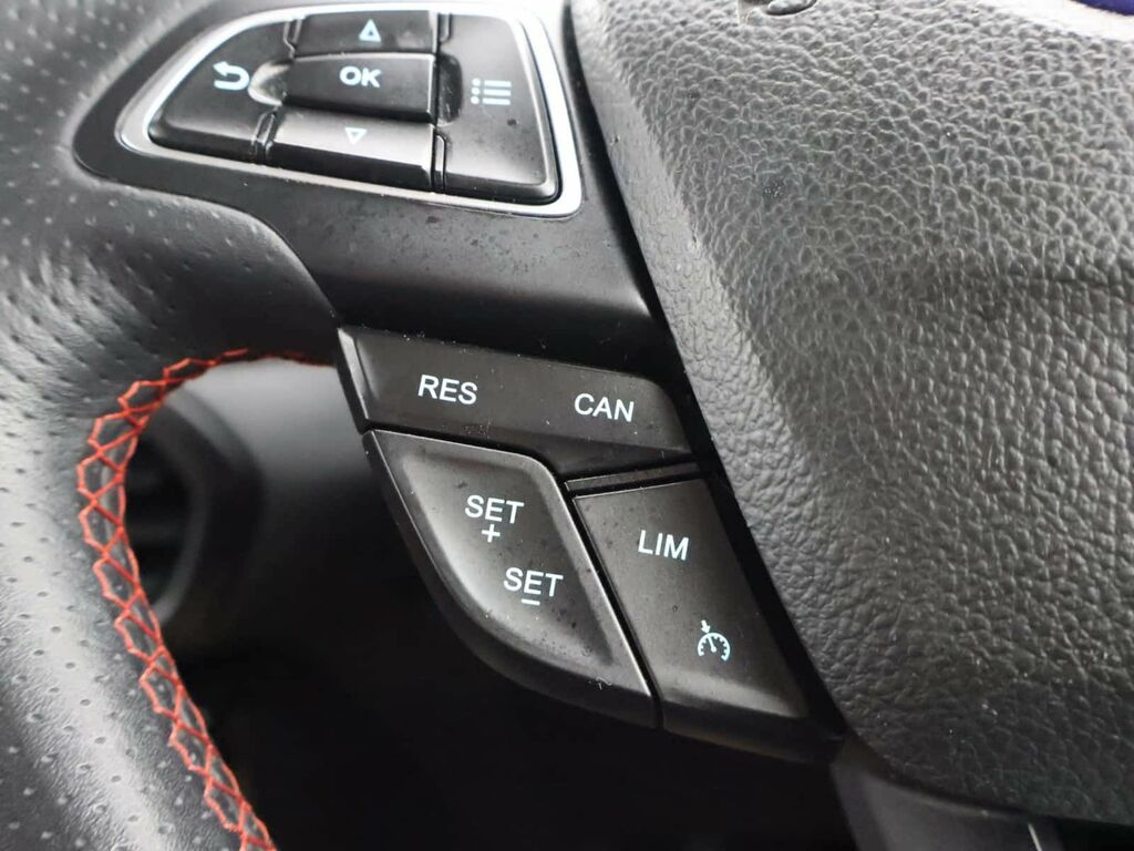 Ford Ecosport Active Red #22