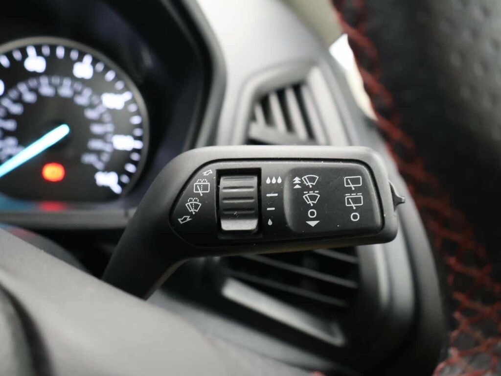 Ford Ecosport Active Red #25