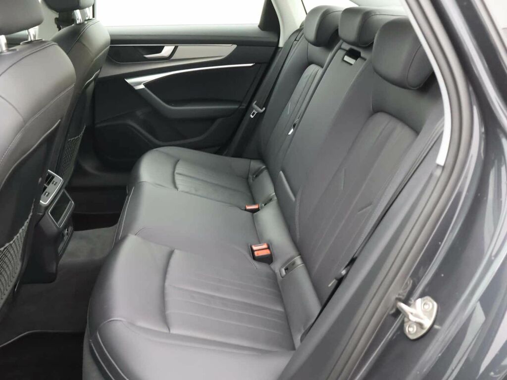 Audi A6 Saloon 2L Sport Black #10