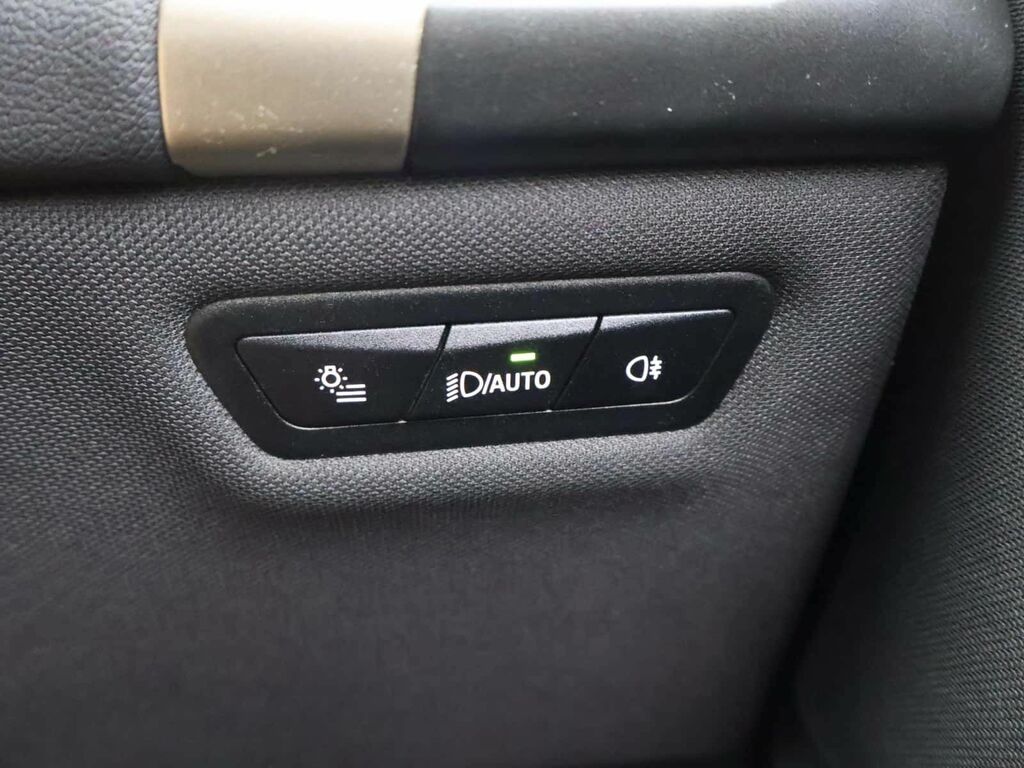 BMW iX Ix Xdrive40 M Sport Black #24