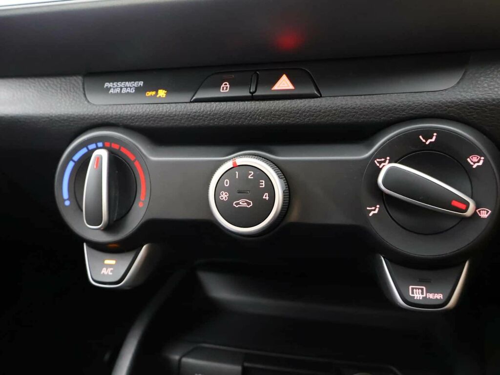 Kia Stonic Stonic 3 Isg Black #15