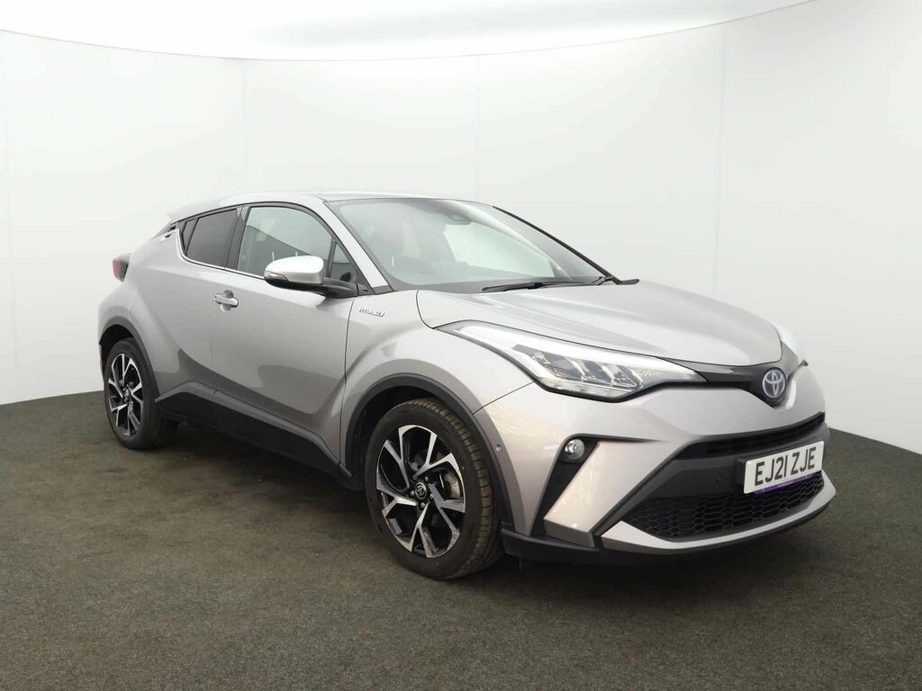 Toyota C-Hr Dynamic White #1