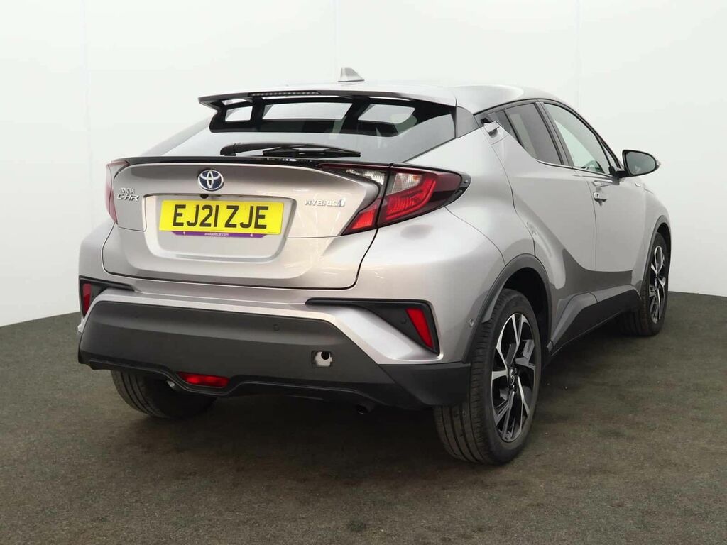 Toyota C-Hr Dynamic White #5