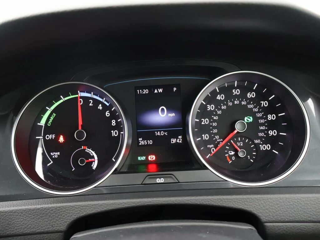 Volkswagen e-Golf 99Kw E-golf 35Kwh 135 Ps Black #11