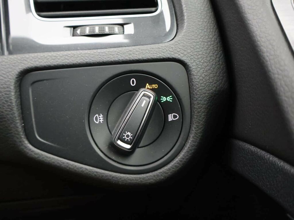 Volkswagen e-Golf 99Kw E-golf 35Kwh 135 Ps Black #25