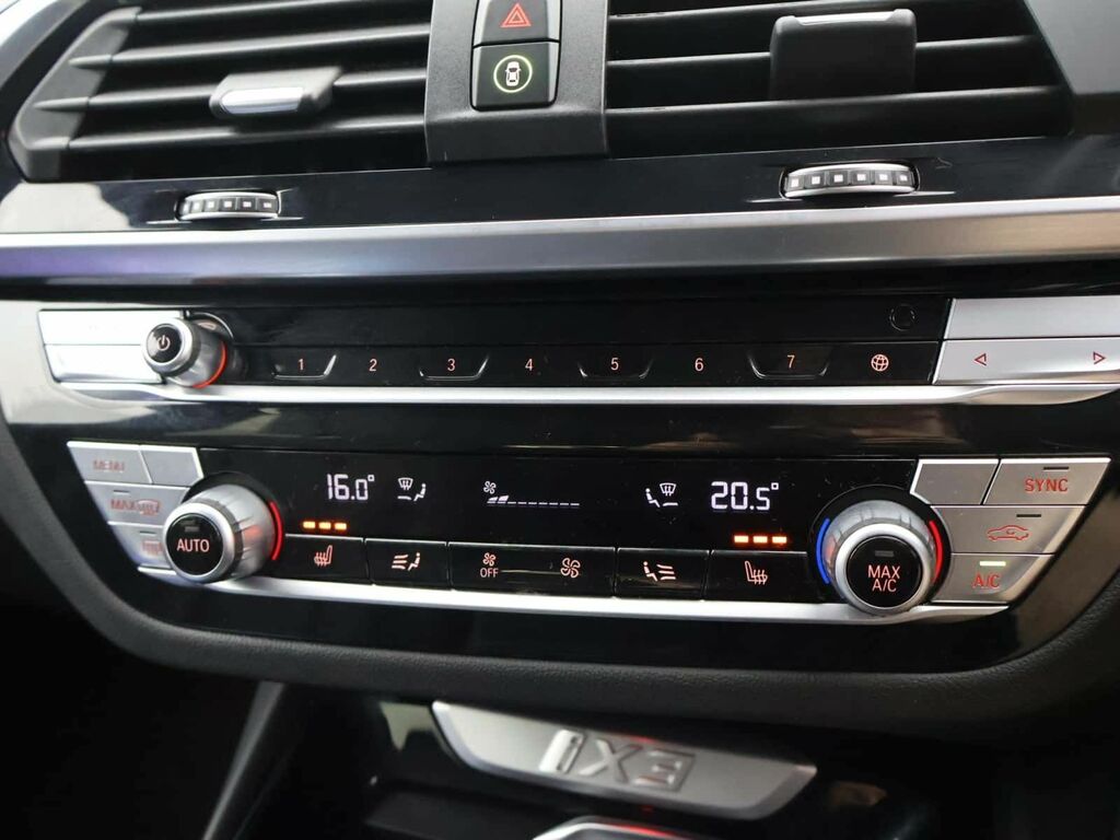 BMW iX3 210Kw Premier Edition 80Kwh Grey #19