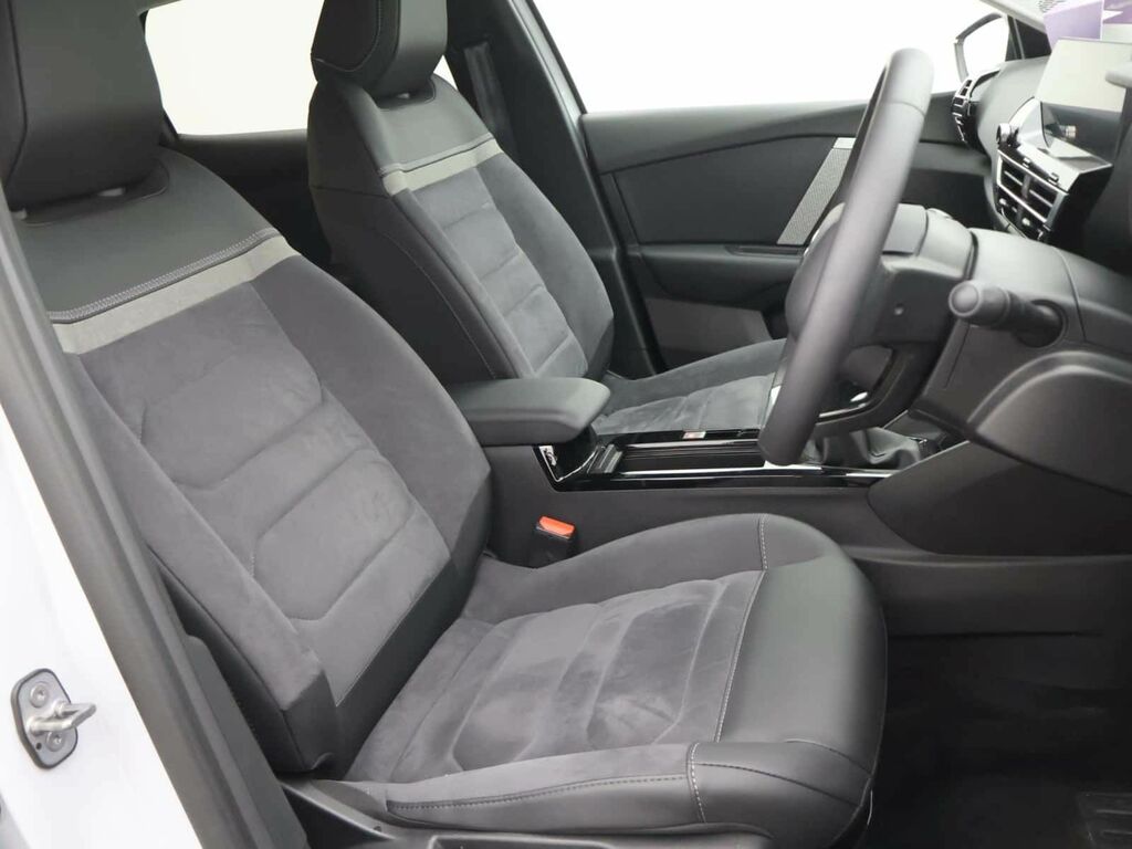 Citroen C4 X 1.2 Puretech 130 Max Eat8 Black #8
