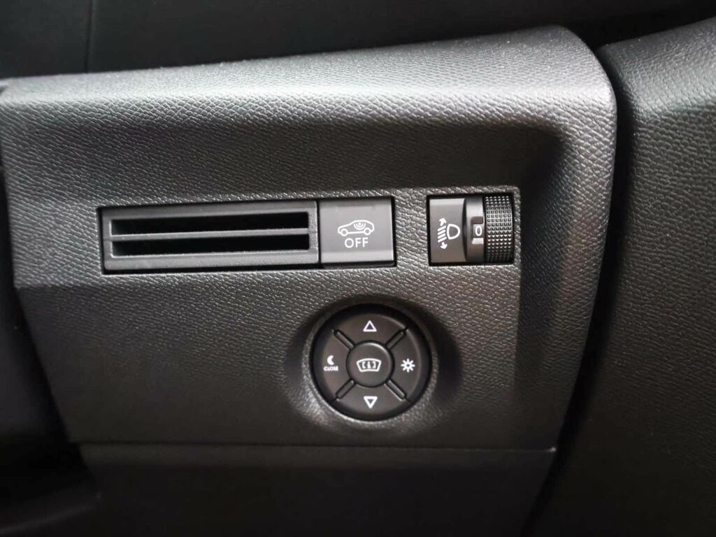 Citroen C4 X 1.2 Puretech 130 Max Eat8 Black #24