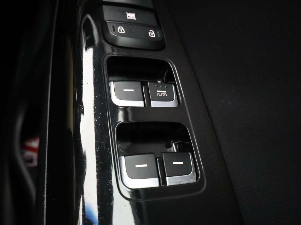 Kia Sportage Platinum Edition Silver #27