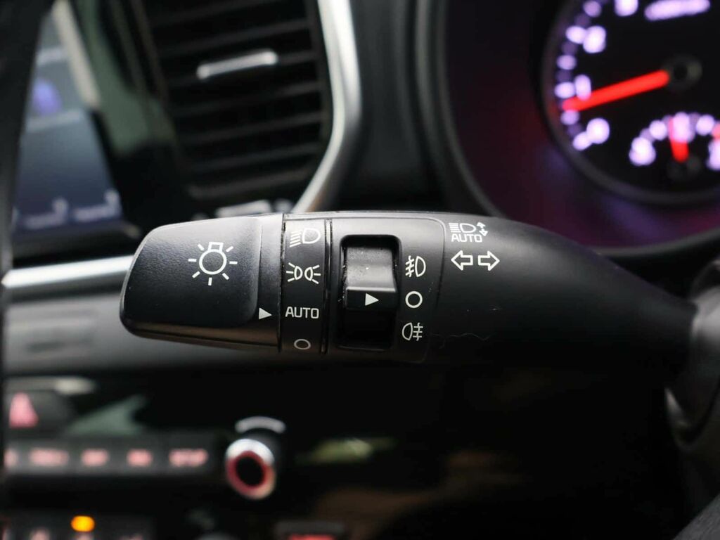 Kia Sportage Platinum Edition Silver #22