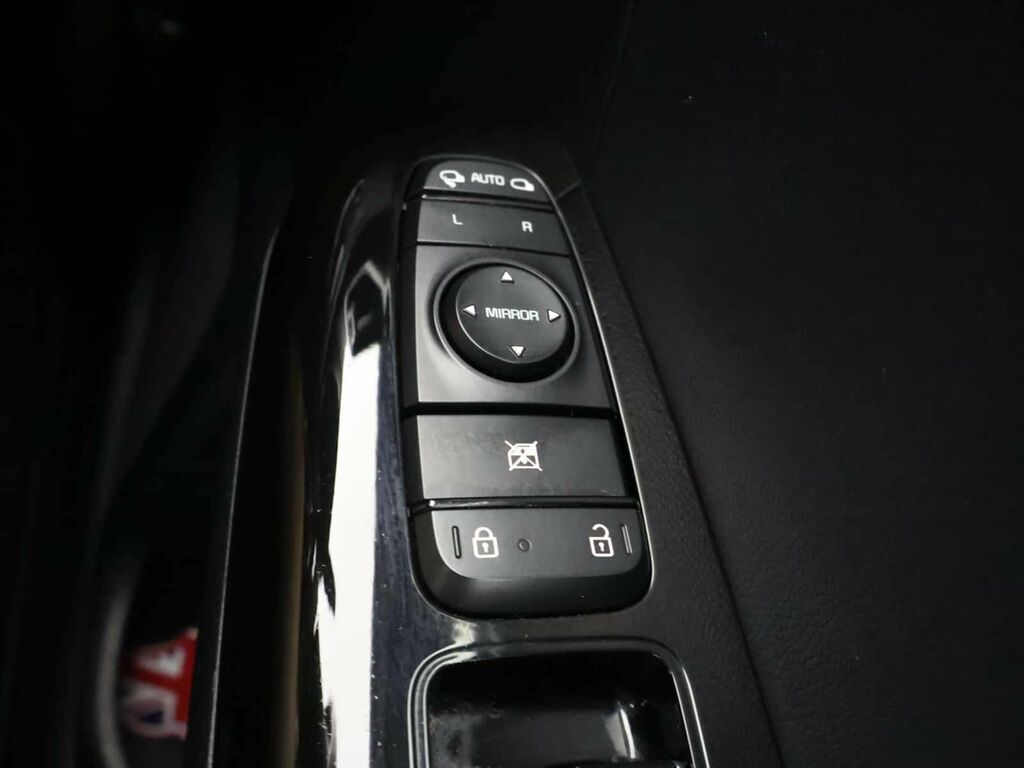 Kia Sportage Platinum Edition Silver #26