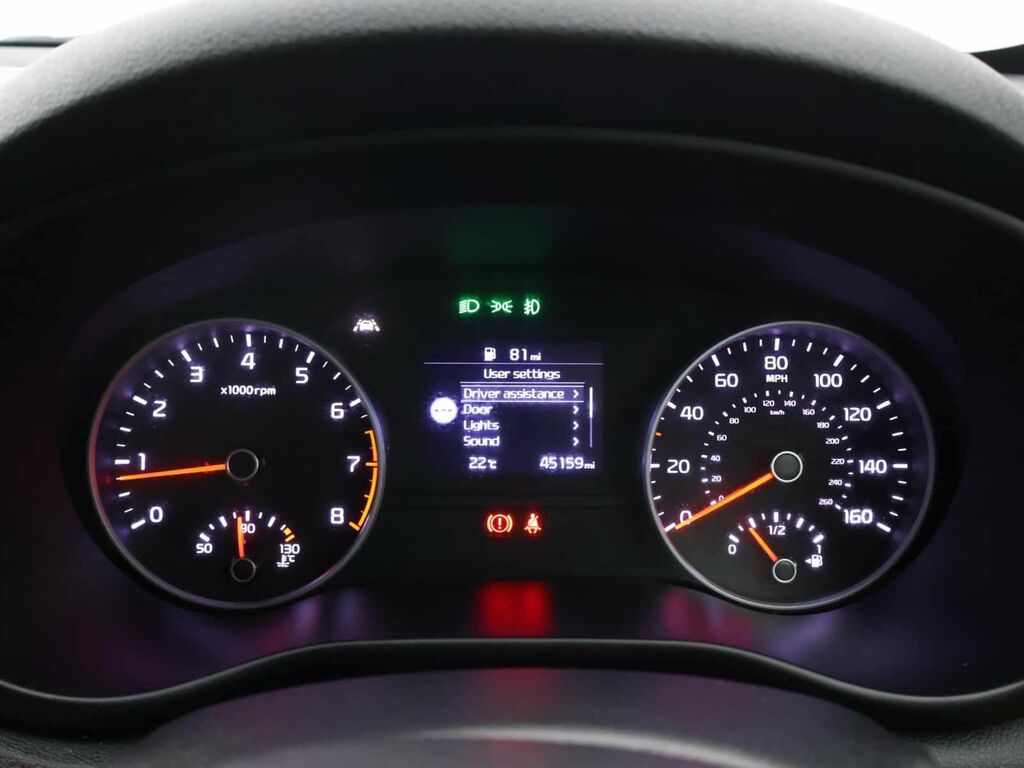 Kia Sportage Platinum Edition Silver #12