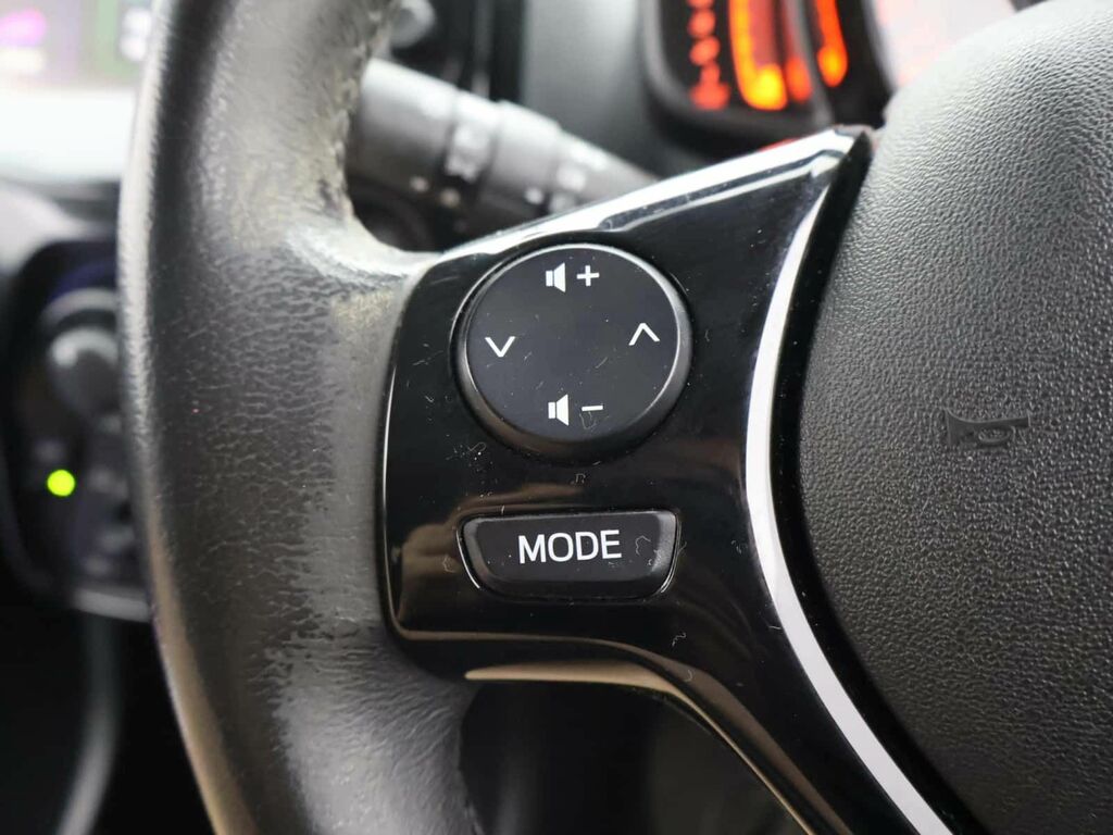 Peugeot 108 1.0 72 Active Blue #18