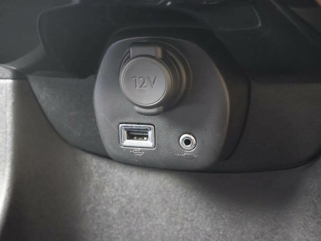 Peugeot 108 1.0 72 Active Blue #17
