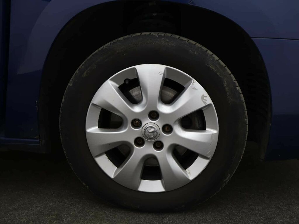 Vauxhall Combo Life 1.2 Turbo 130 Energy Grey #6