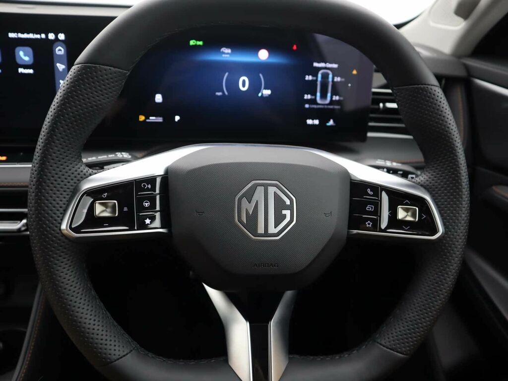 MG HS 1.5 Hybrid Trophy Euro 6 Ss Black #18