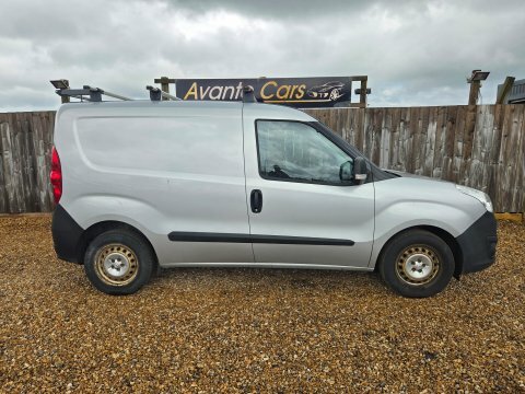 Vauxhall Combo L1h1 2000 Cdti BF68KWM Silver #2
