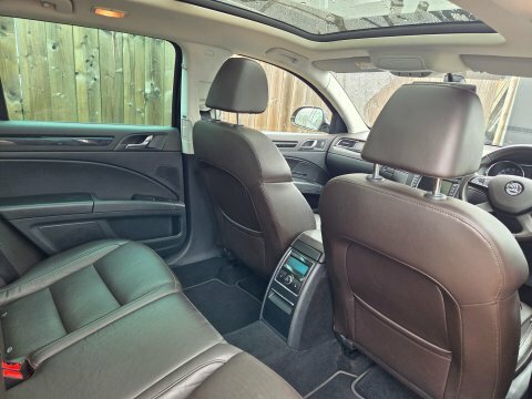 Skoda Superb Grey #19