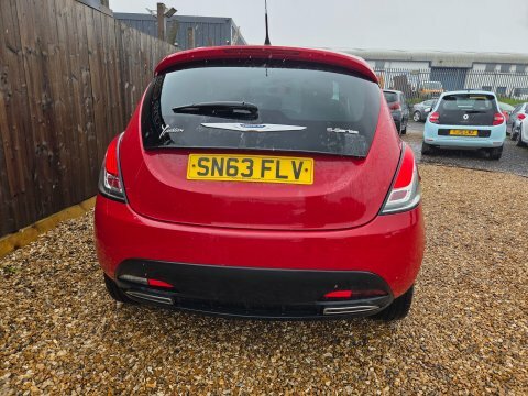 Chrysler Ypsilon S-series Red #4