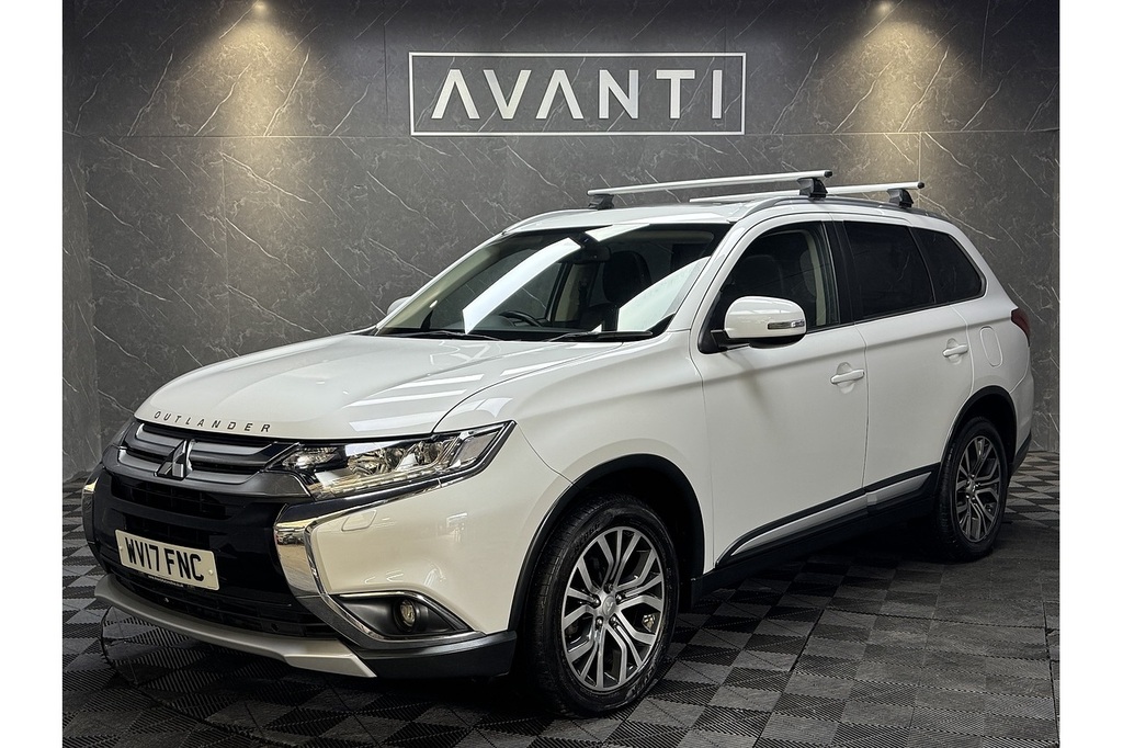 Mitsubishi Outlander Di-d 4 U5327 Ulez White #3