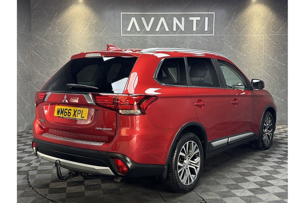 Mitsubishi Outlander Di-d 4 U5344 Ulez Red #6