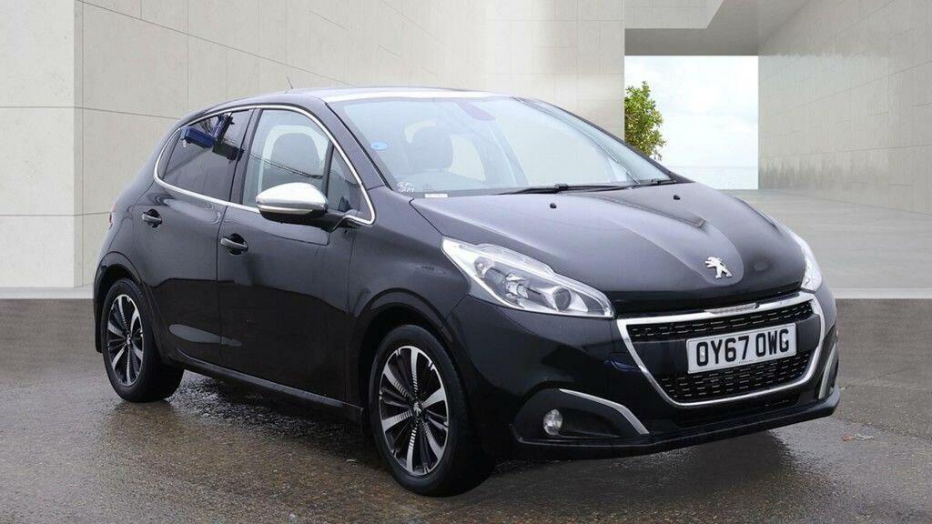 Peugeot 208 1.2 Puretech Allure Premium Euro 6 2017 Black