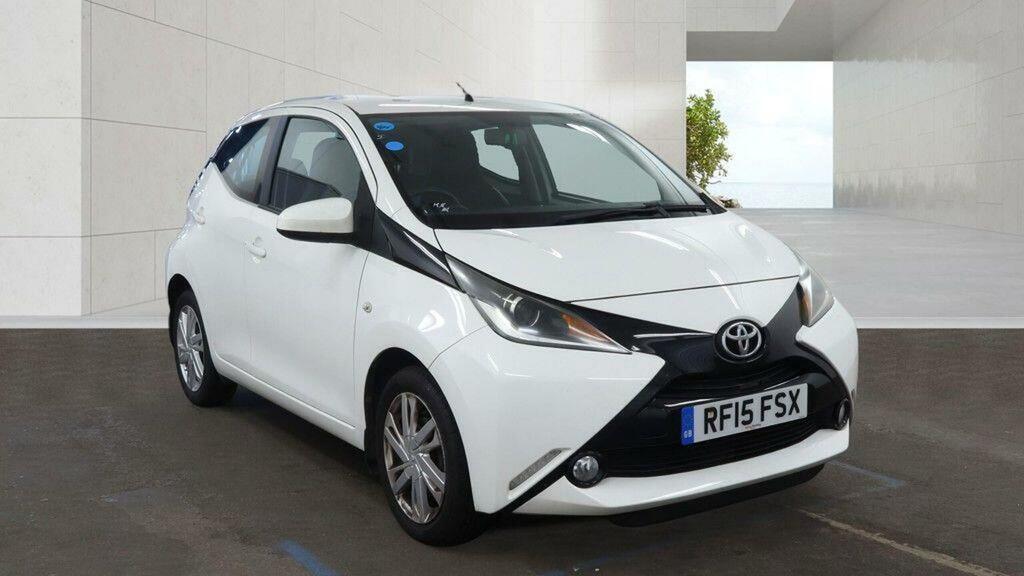 Toyota Aygo 1.0 Vvt-i X-pression X-wave Euro 5 Euro 5 201 White