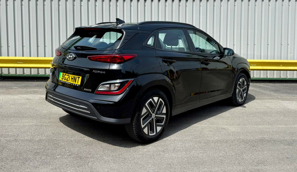 Hyundai Kona 39Kwh Se Connect 10.5Kw Charger BG21HNT Black #3