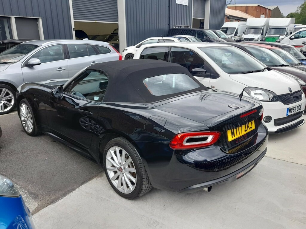 Fiat 124 Spider Red #7