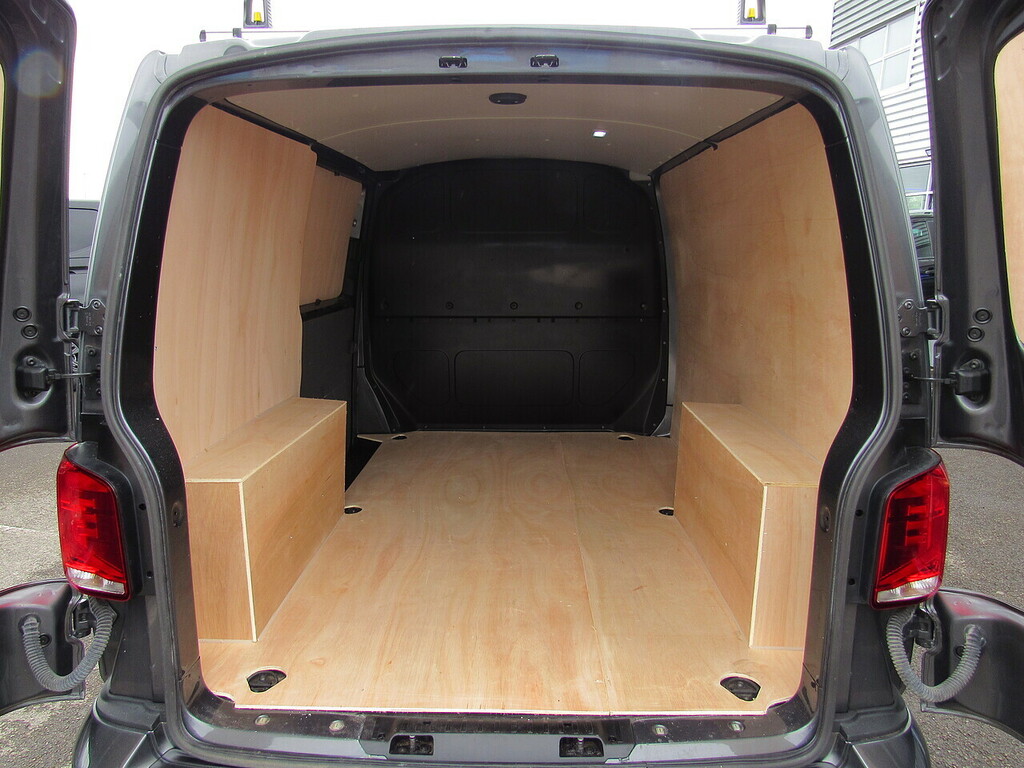 Volkswagen Transporter 2.0 Tdi T28 Highline Panel Van F WR22SVG Grey #3
