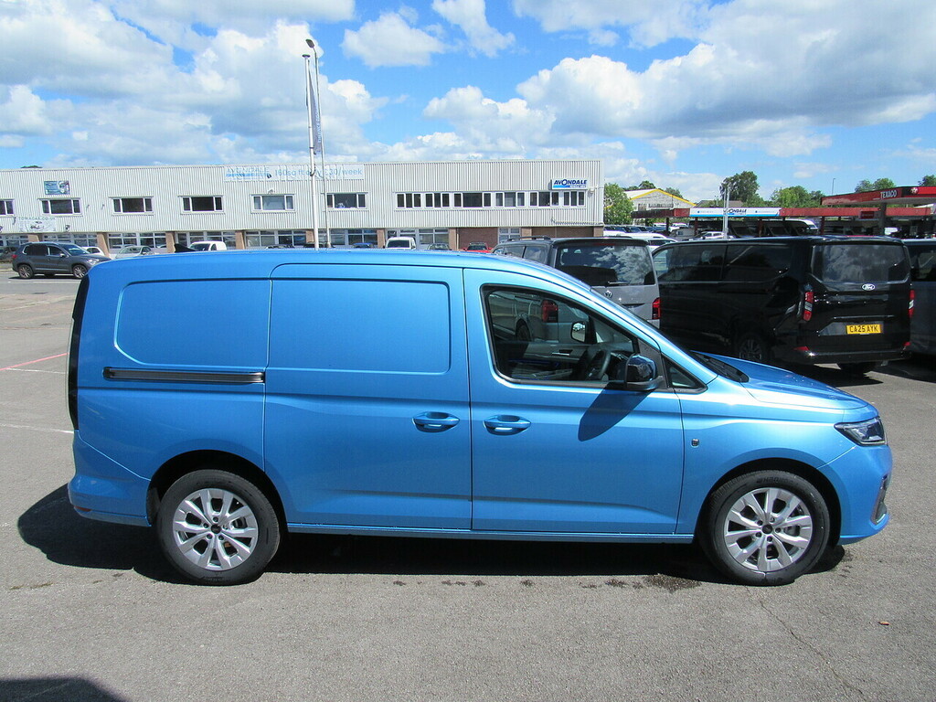 Ford Transit Connect 230 Ecoblue Limited L2 122 Bhp High Specification Blue #6