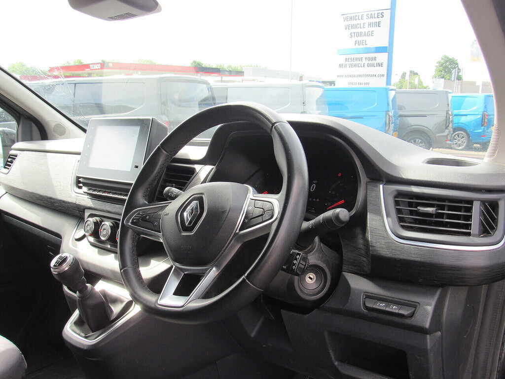 Renault Trafic Dci Blue Sl28 Sport Swb Euro 6 Van Grey #2