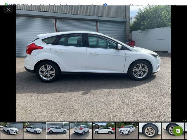 Ford Focus 1.6 Titanium Navigator Hatchback WP14WZR White #2