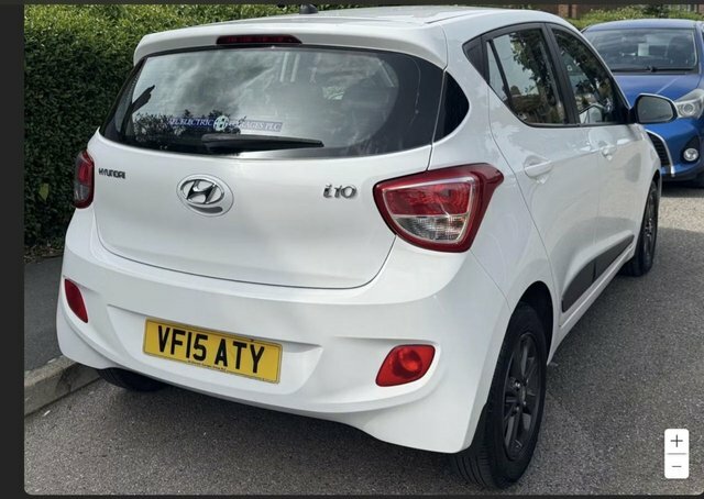 Hyundai I10 Hyundai Hatchback 1.2 Se Silver #2