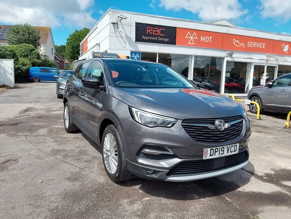 Vauxhall Grandland X Turbo D Blueinjection Sport Nav DP19VCD Grey #2