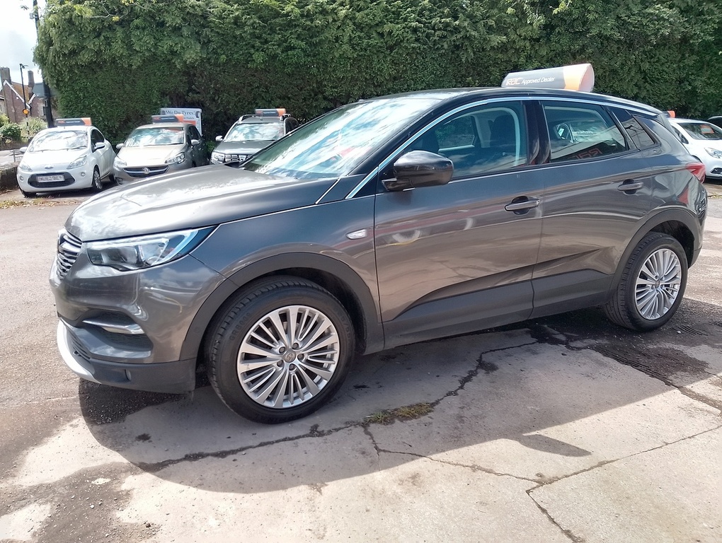 Vauxhall Grandland X Turbo D Blueinjection Sport Nav DP19VCD Grey #5