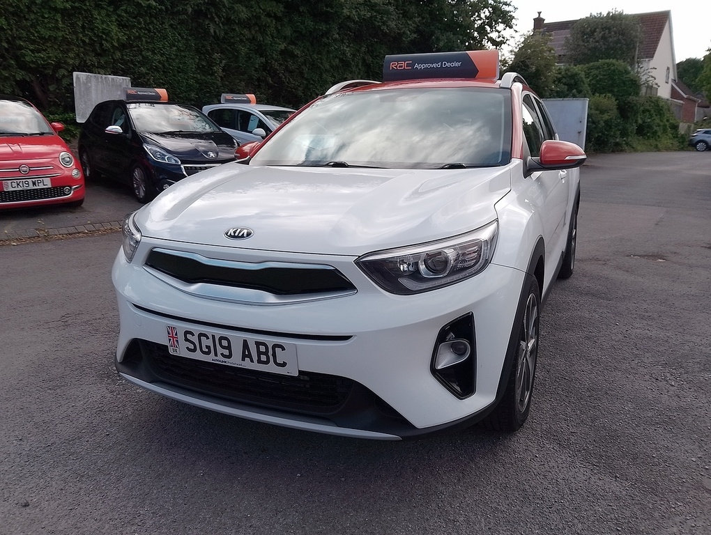 Kia Stonic T-gdi Mixx White #5